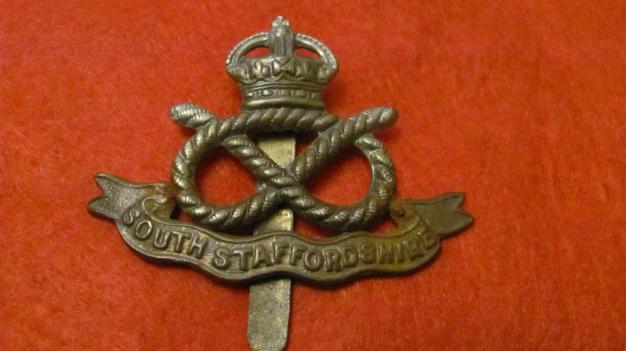 South Staffordshire Regiment cap badge