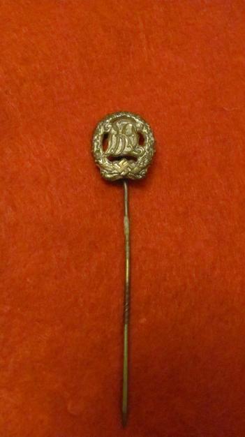 WW2 German Veterans lapel pin